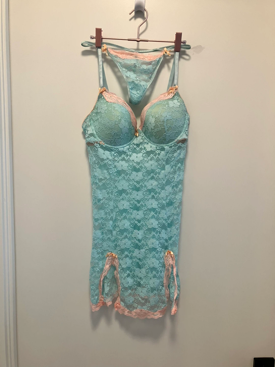 Mint Green Lace Lingerie Set with G-string
