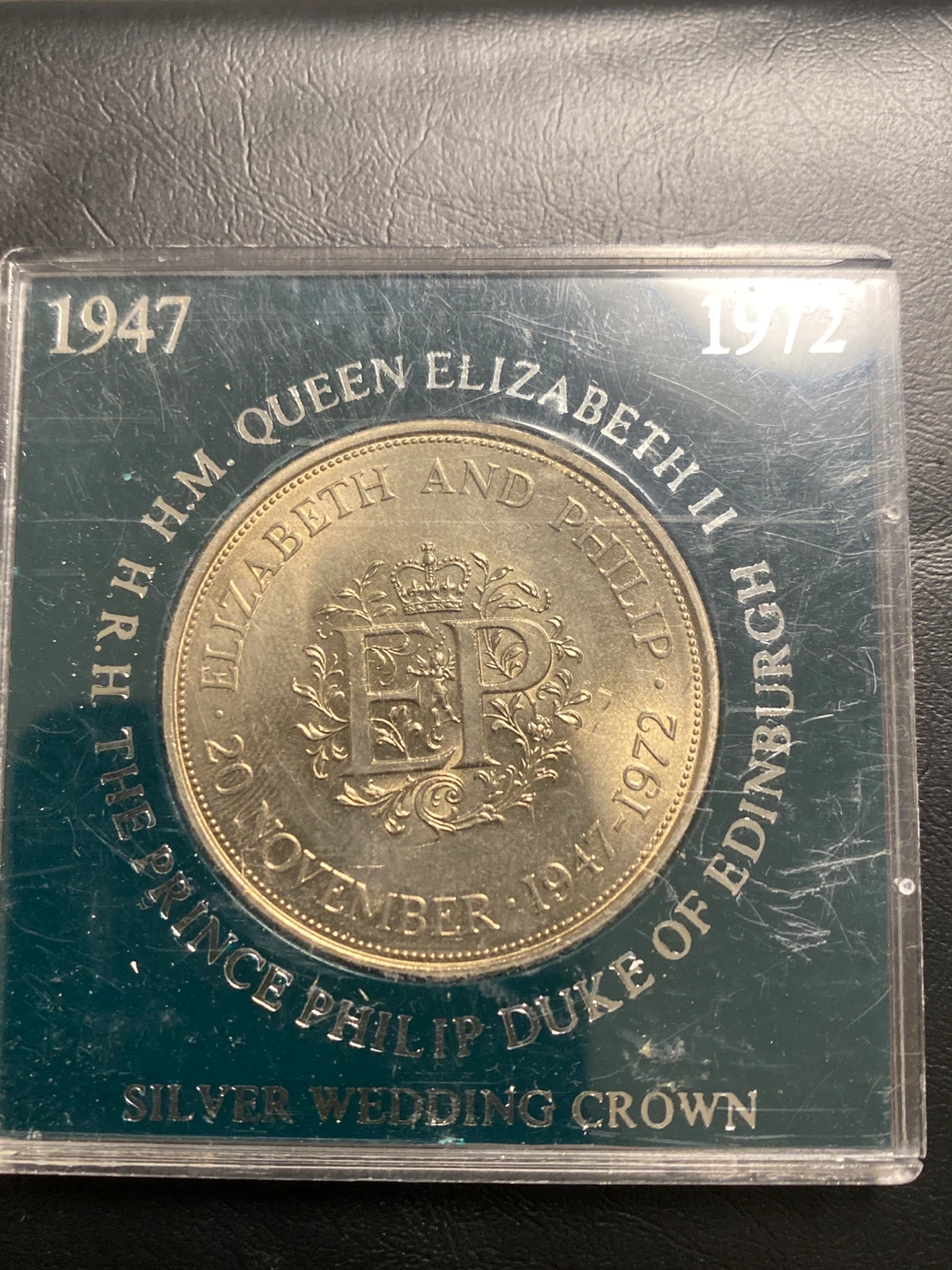 1972 Queen Elizabeth II Silver Wedding Crown Coin