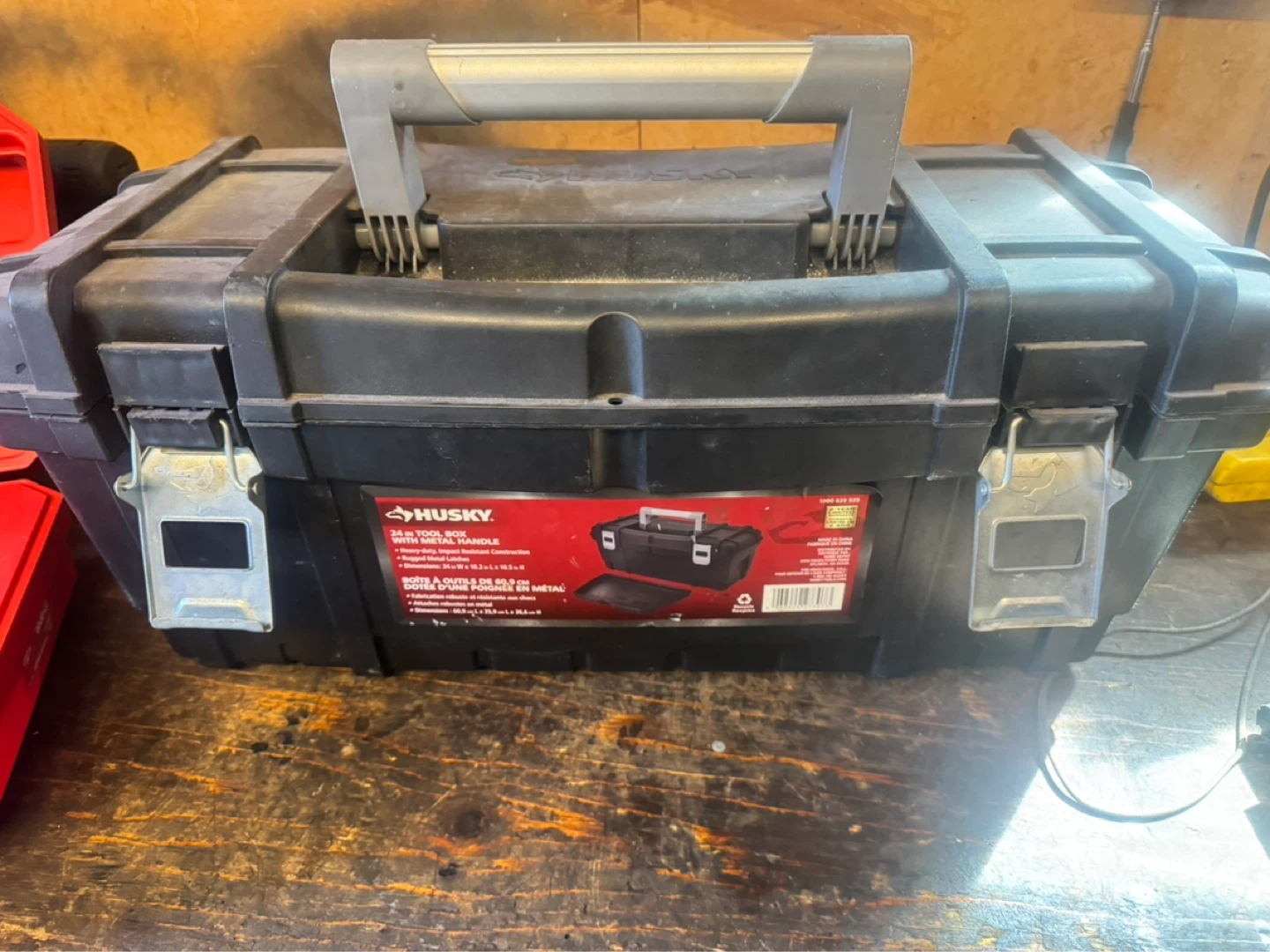 Husky 24-in Tool Box with Metal Handle