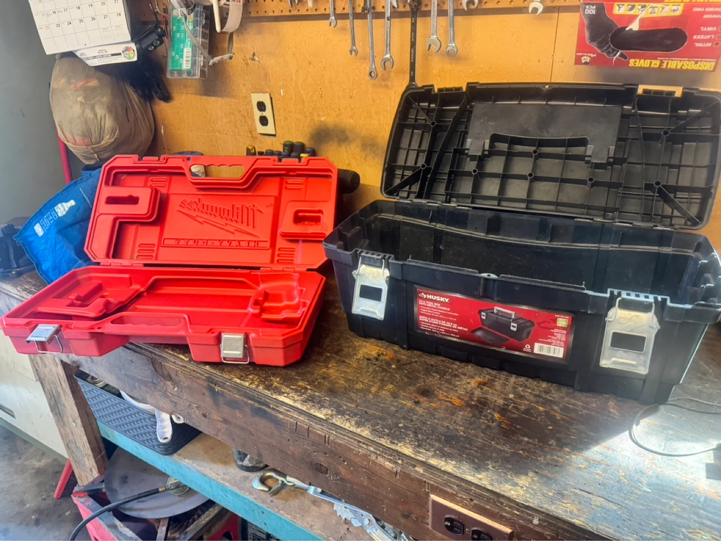 Husky 24-in Tool Box with Metal Handle - photo 3