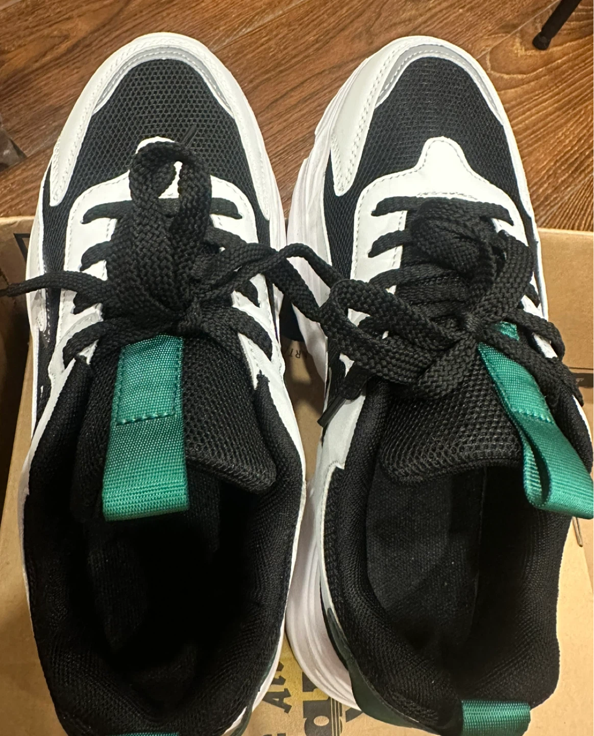 🔥 Unisex Sneakers – Like New 🔥 - photo 4