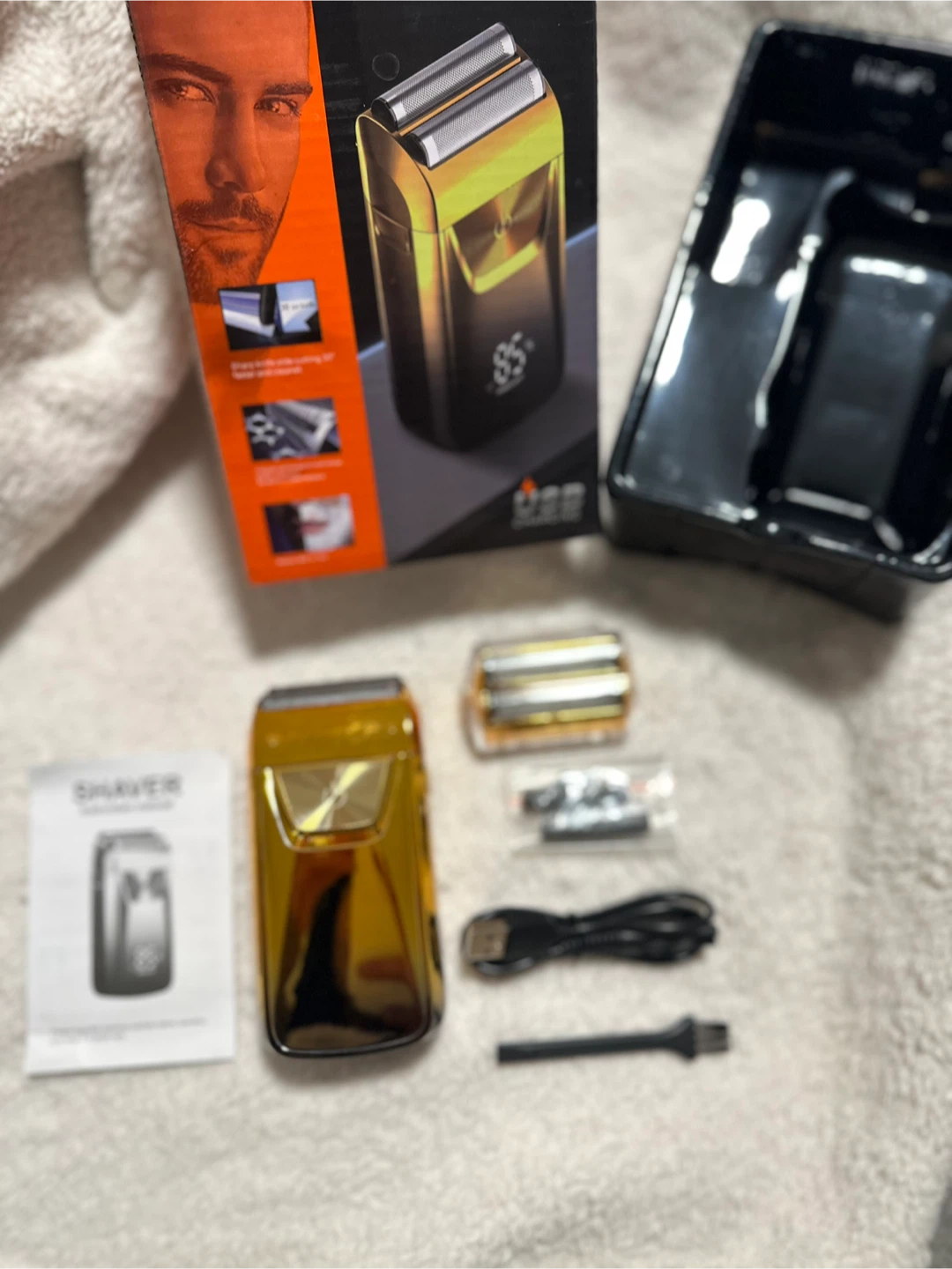 Gold Reciprocating Electric Shaver RQ-817 - photo 2