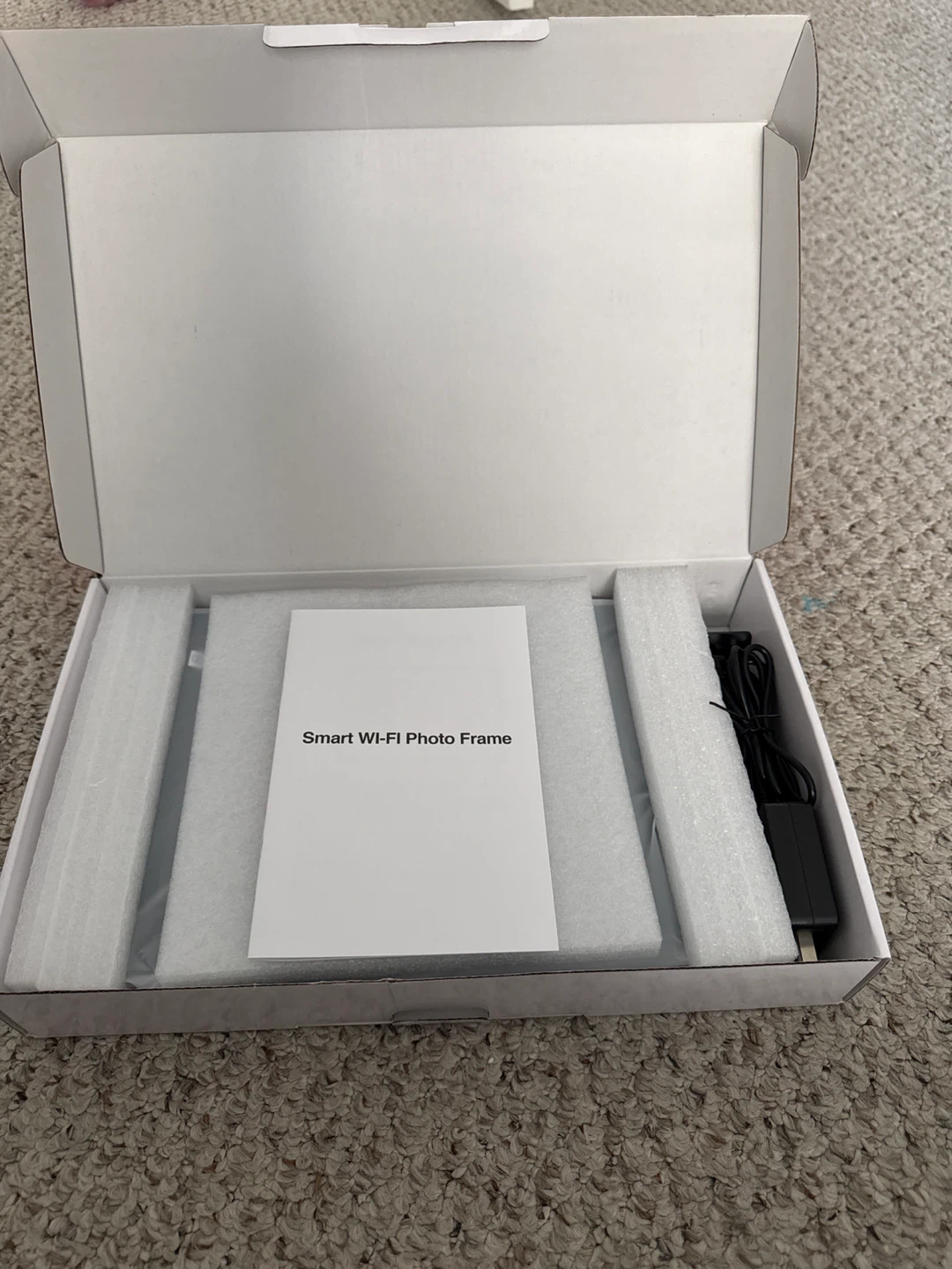 BNIB Smart Wi-Fi Photo Frame - photo 3