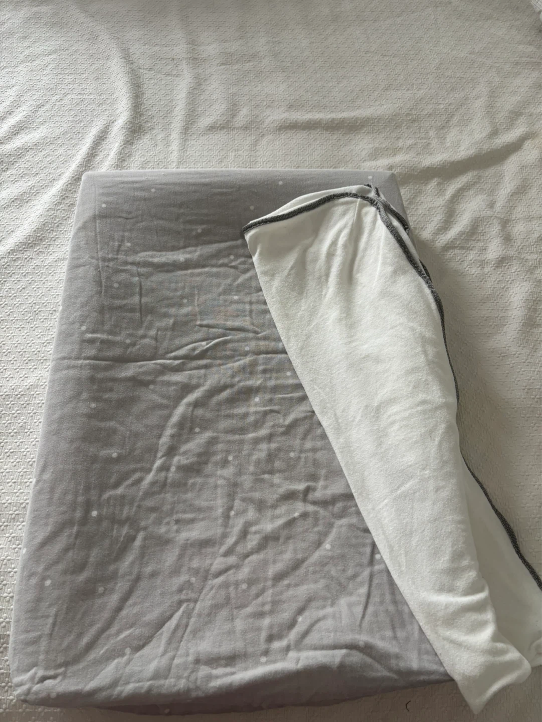 White Baby Changing Mat with Grey Cover - photo 4