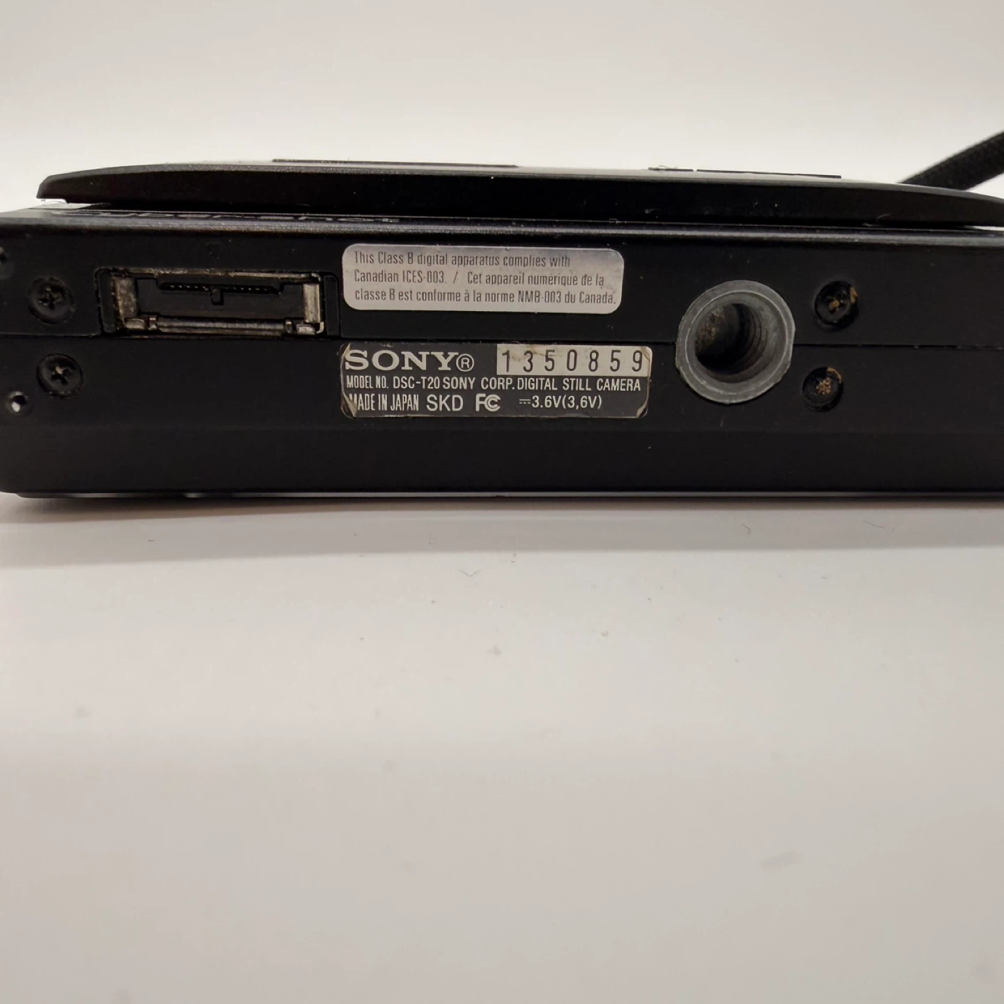 Sony Cyber-shot DSC-T20 Digital Camera with 2GB Memory Stick - photo 4