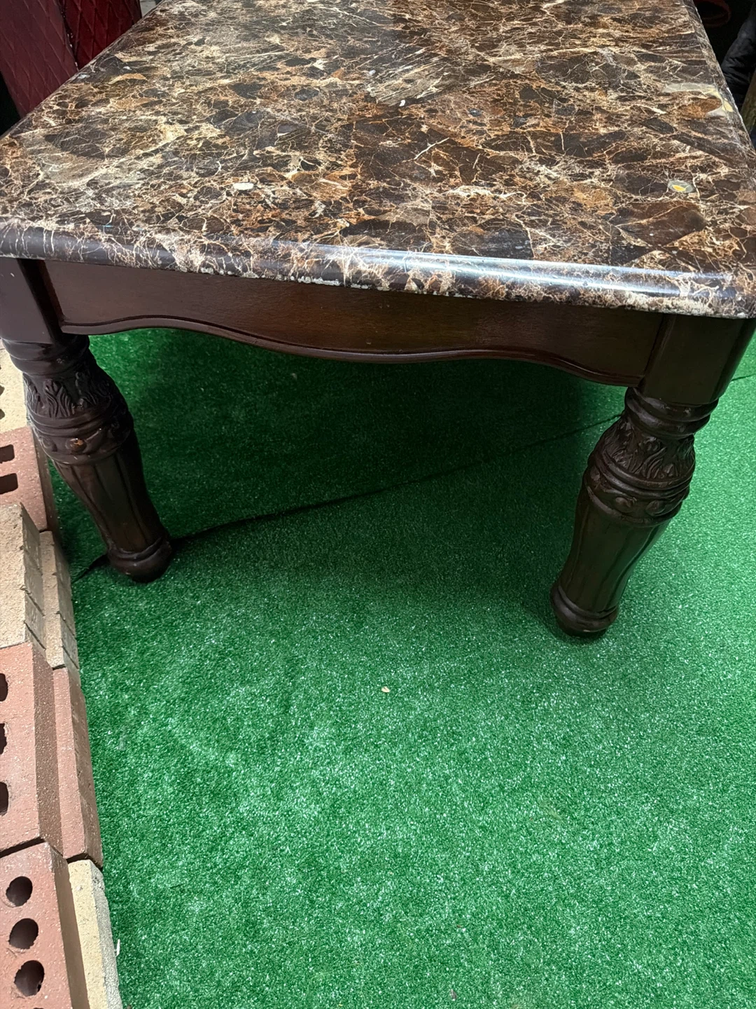 Coffee Table with faux marble top - photo 2