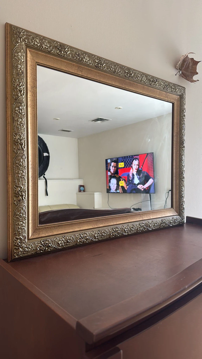 Ornate Gold Mirror 70cm x 90cm - photo 3