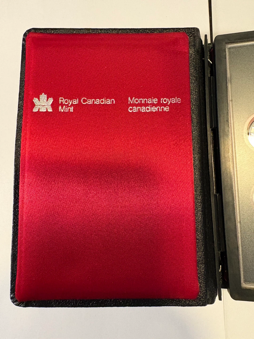 1979 Griffon Double Dollar Royal Canadian Mint Coin Set - photo 3