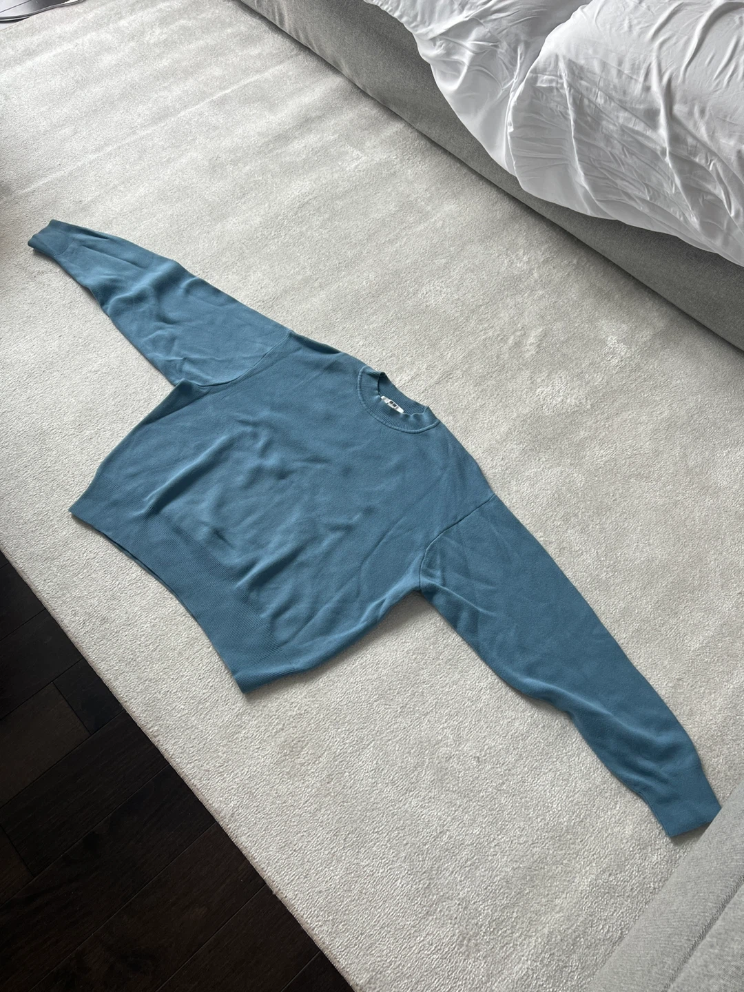Uniqlo Crew Neck Sweater - Blue - Size S