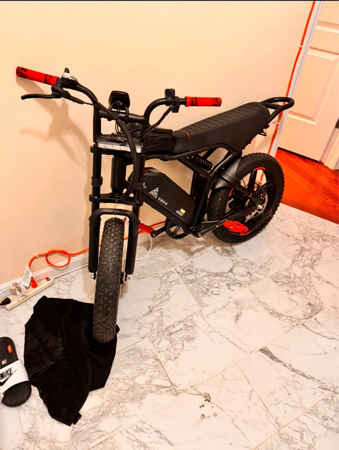Super73 Electric Bike NEW!!! - photo 2