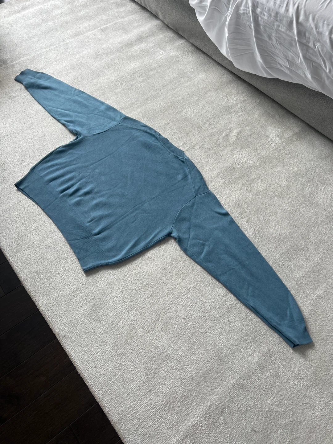 Uniqlo Crew Neck Sweater - Blue - Size S - photo 4