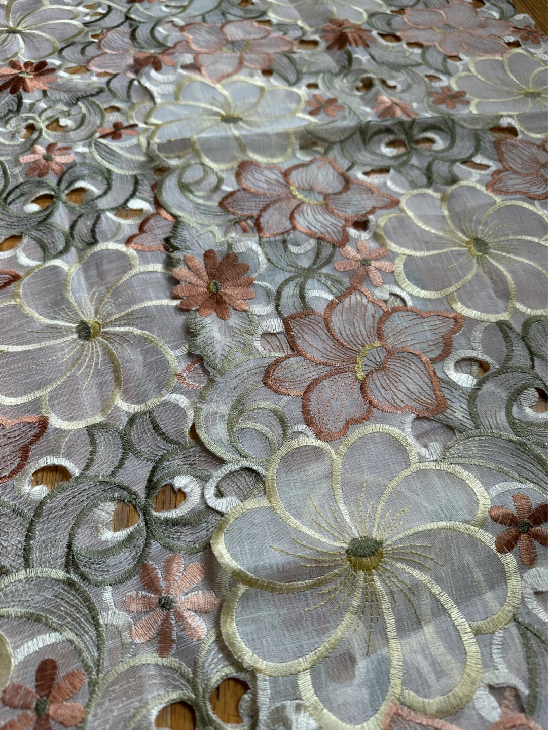 Embroidered Floral Table Runner - photo 2