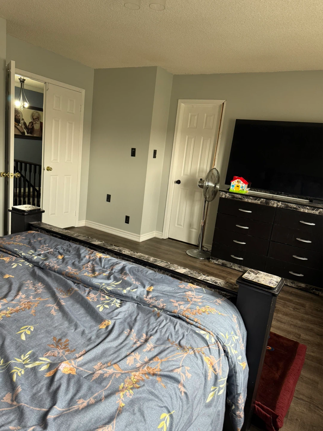 Master bedroom for rent