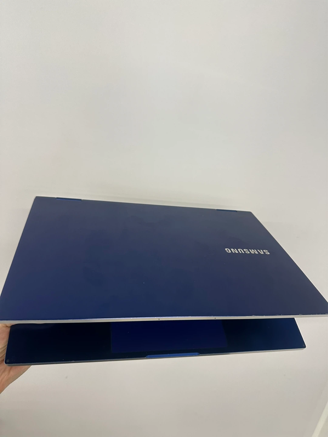 Samsung Laptop - Blue - photo 2