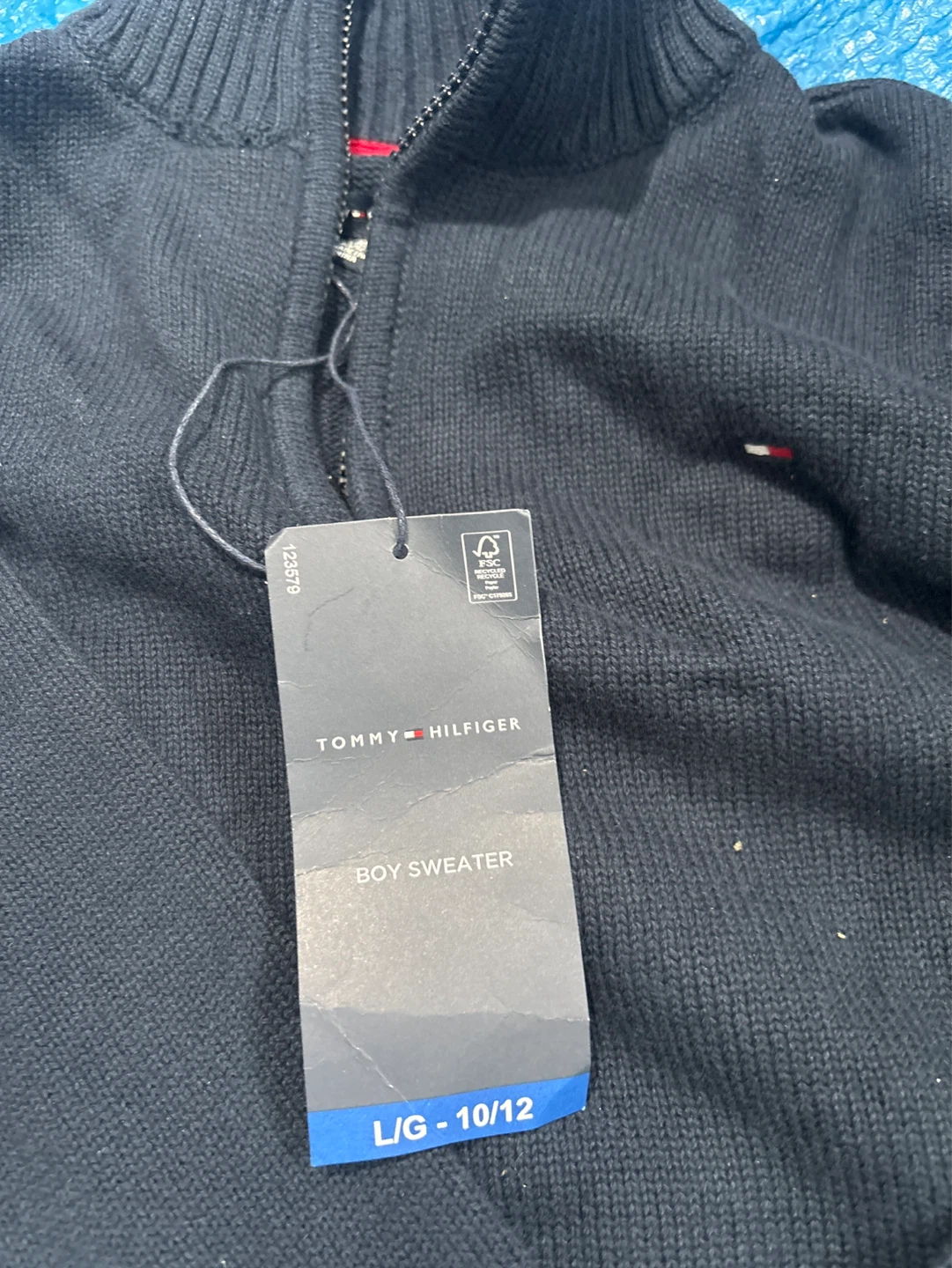 Tommy Hilfiger Boy's Sweater - navy L/G - 10/12 - photo 2