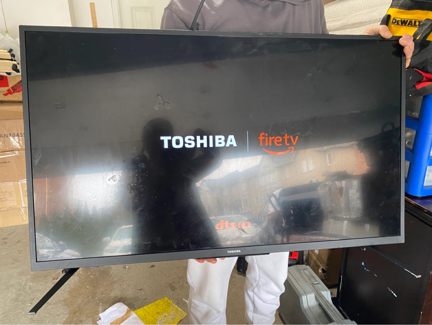 Toshiba Fire TV - photo 2
