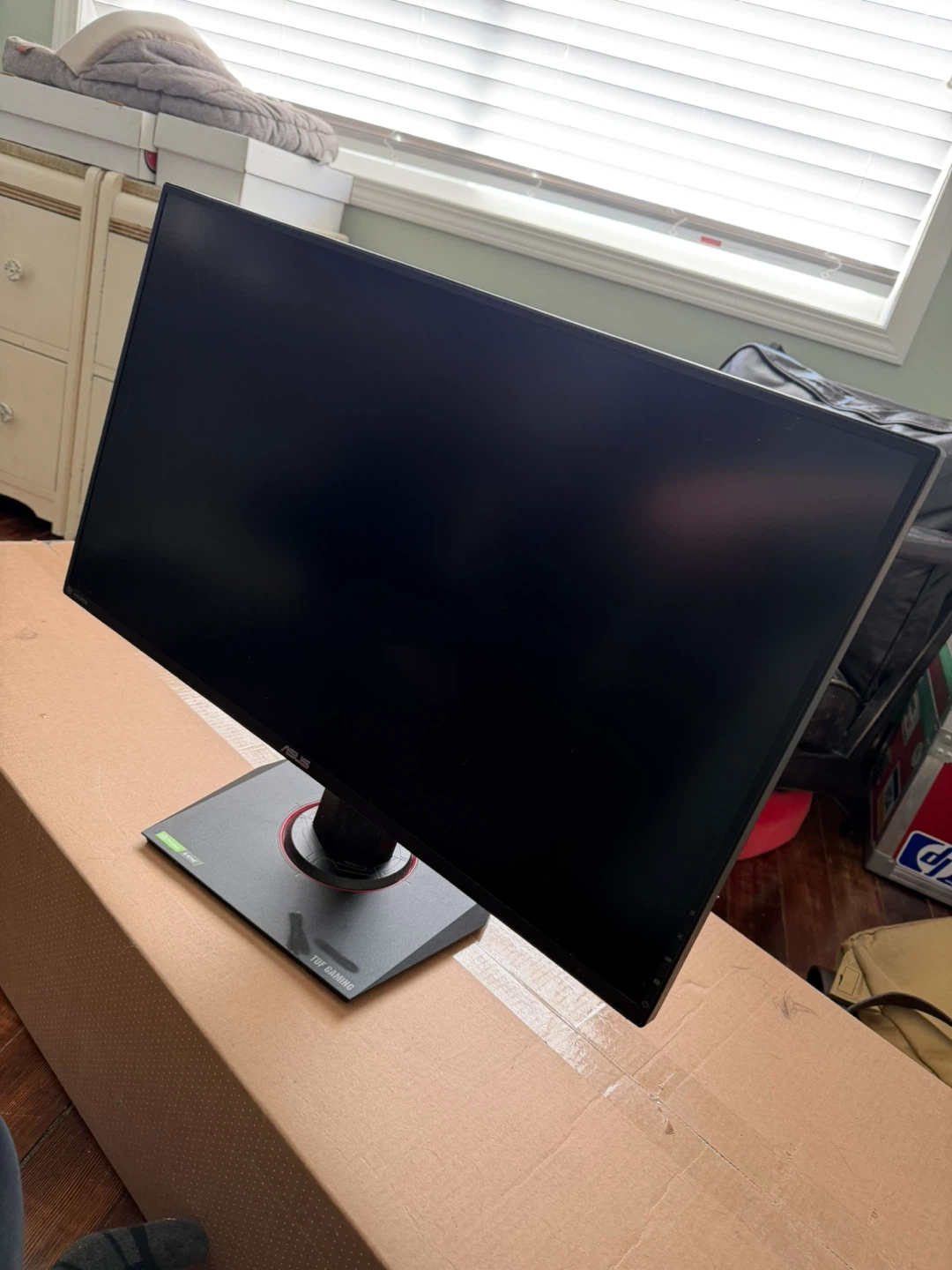 ASUS TUF Gaming Monitor - photo 2