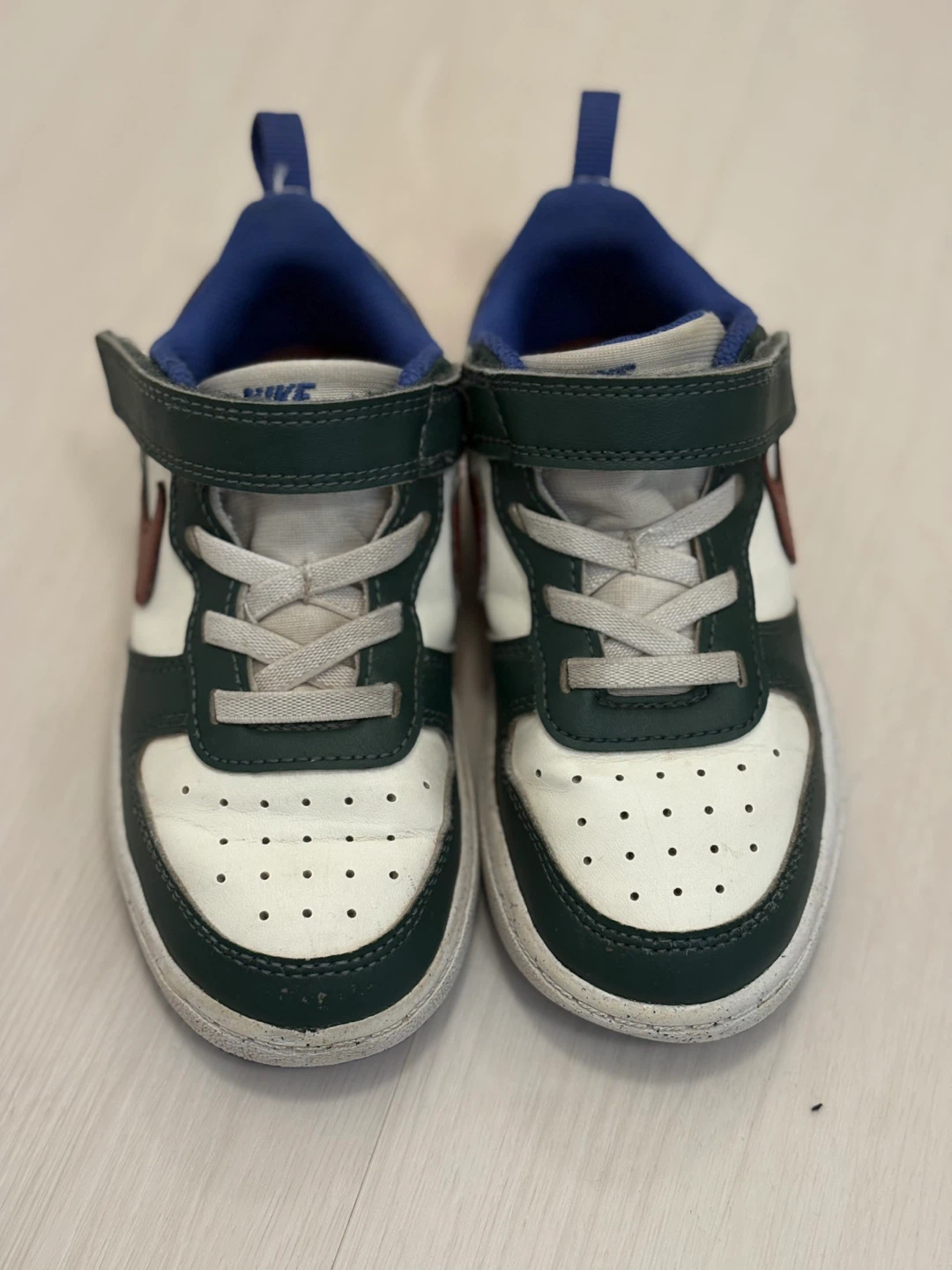 Nike Shoes - photo 2
