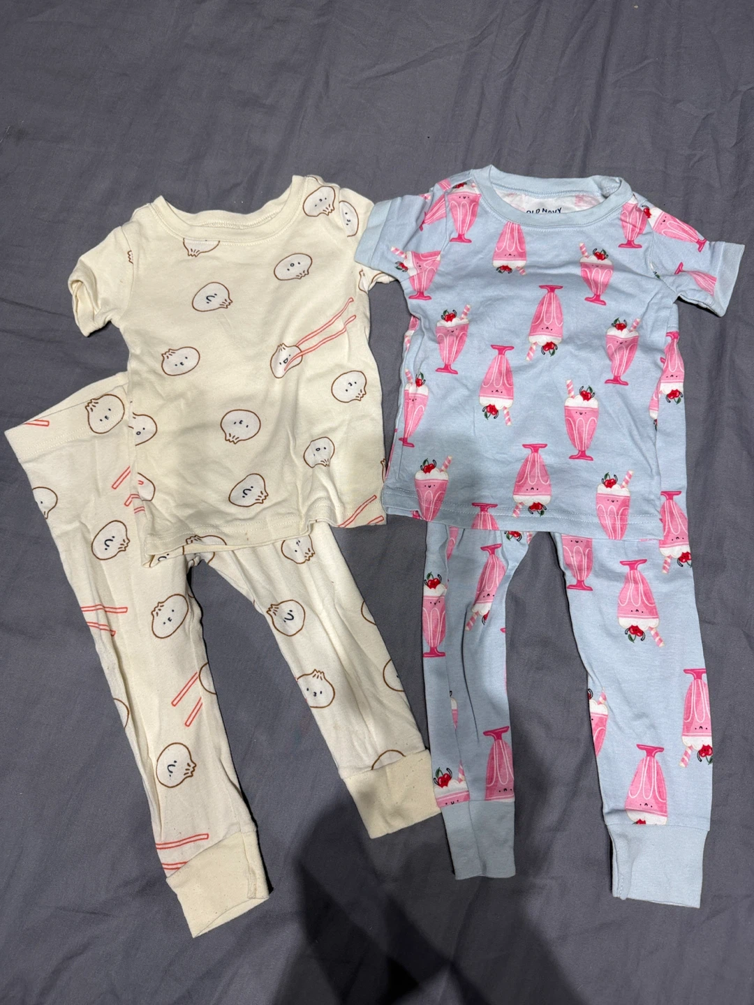 Old Navy Kids Pajamas Set - 2 Pairs