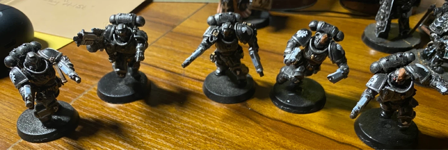 Warhammer 40,000 Miniatures - iron hands conversion Figures - photo 4