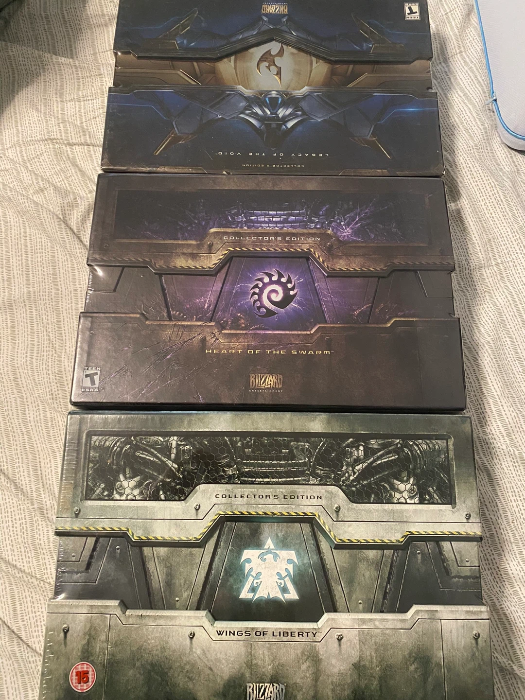 StarCraft II Collector's Edition Bundle ALL THREE INCLUDED