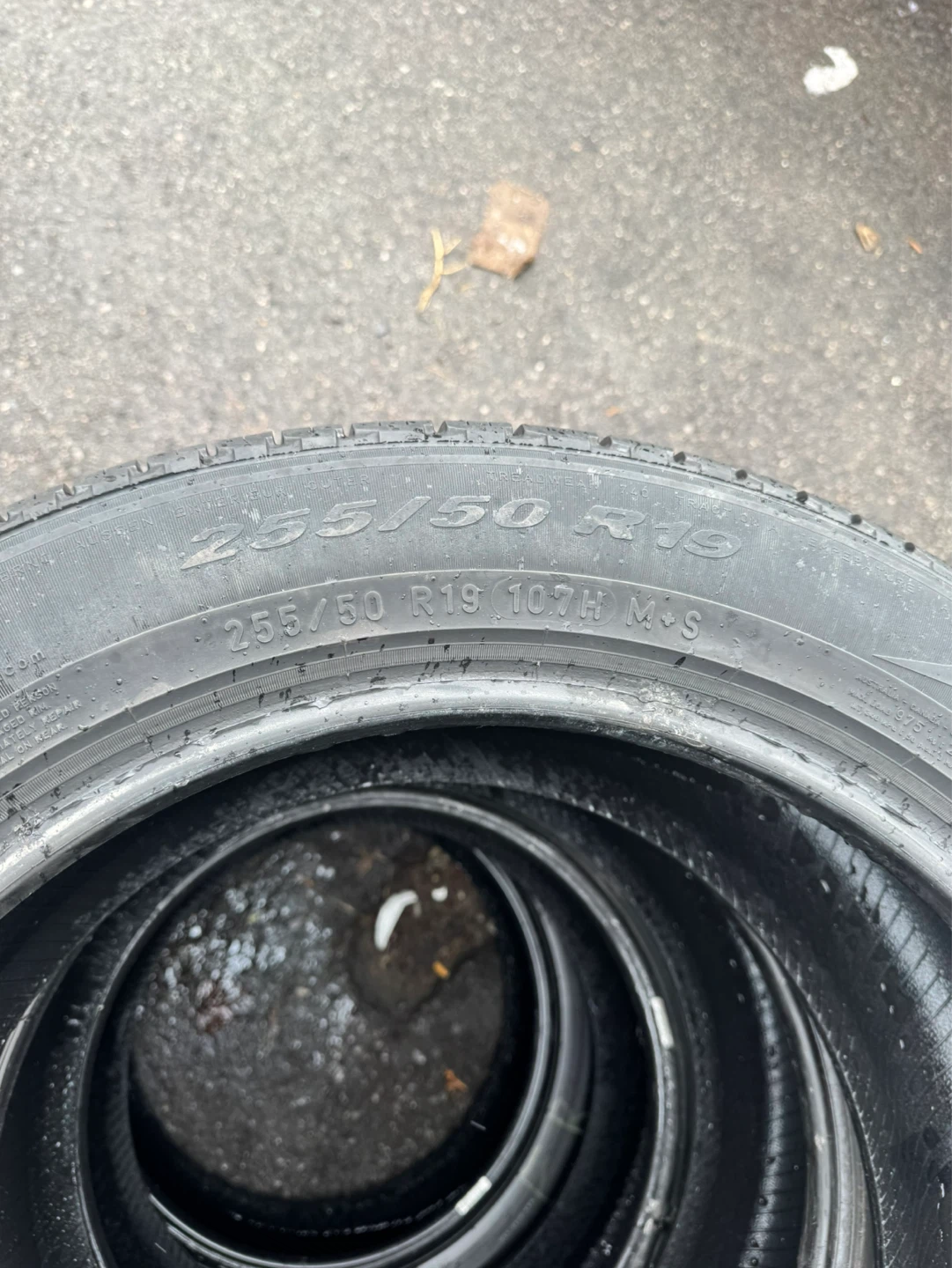 255/50 R19 Tires - Set of 2 - photo 2