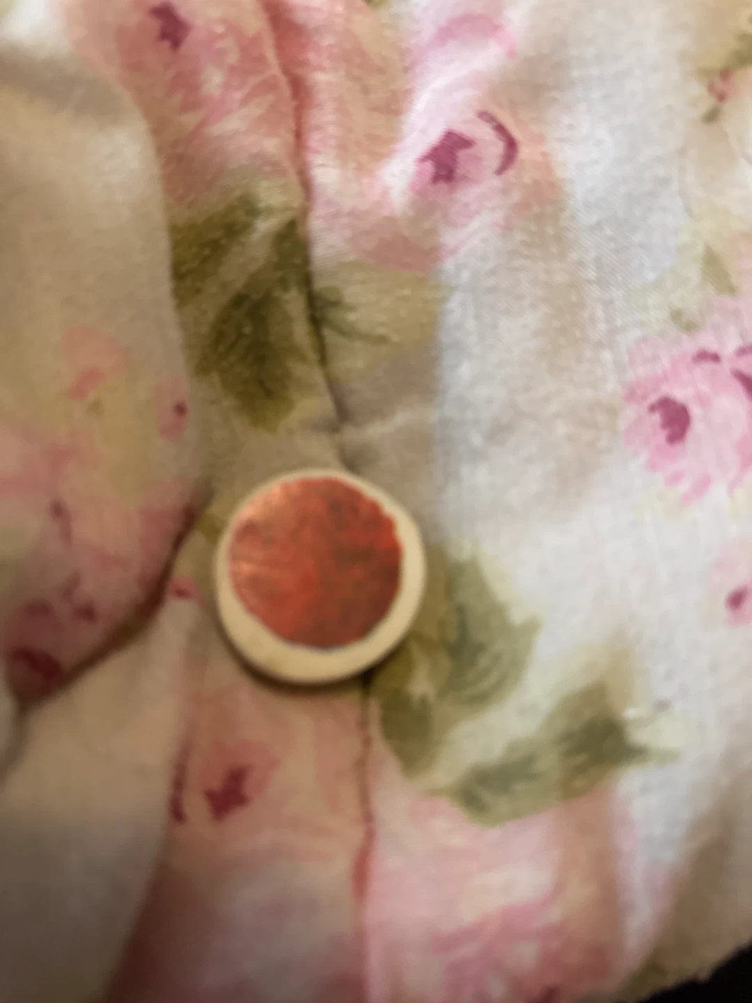 Round Blush  eraser