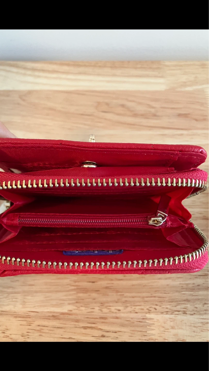 Red Quilted Wallet with Heart Lock and Chain - photo 4