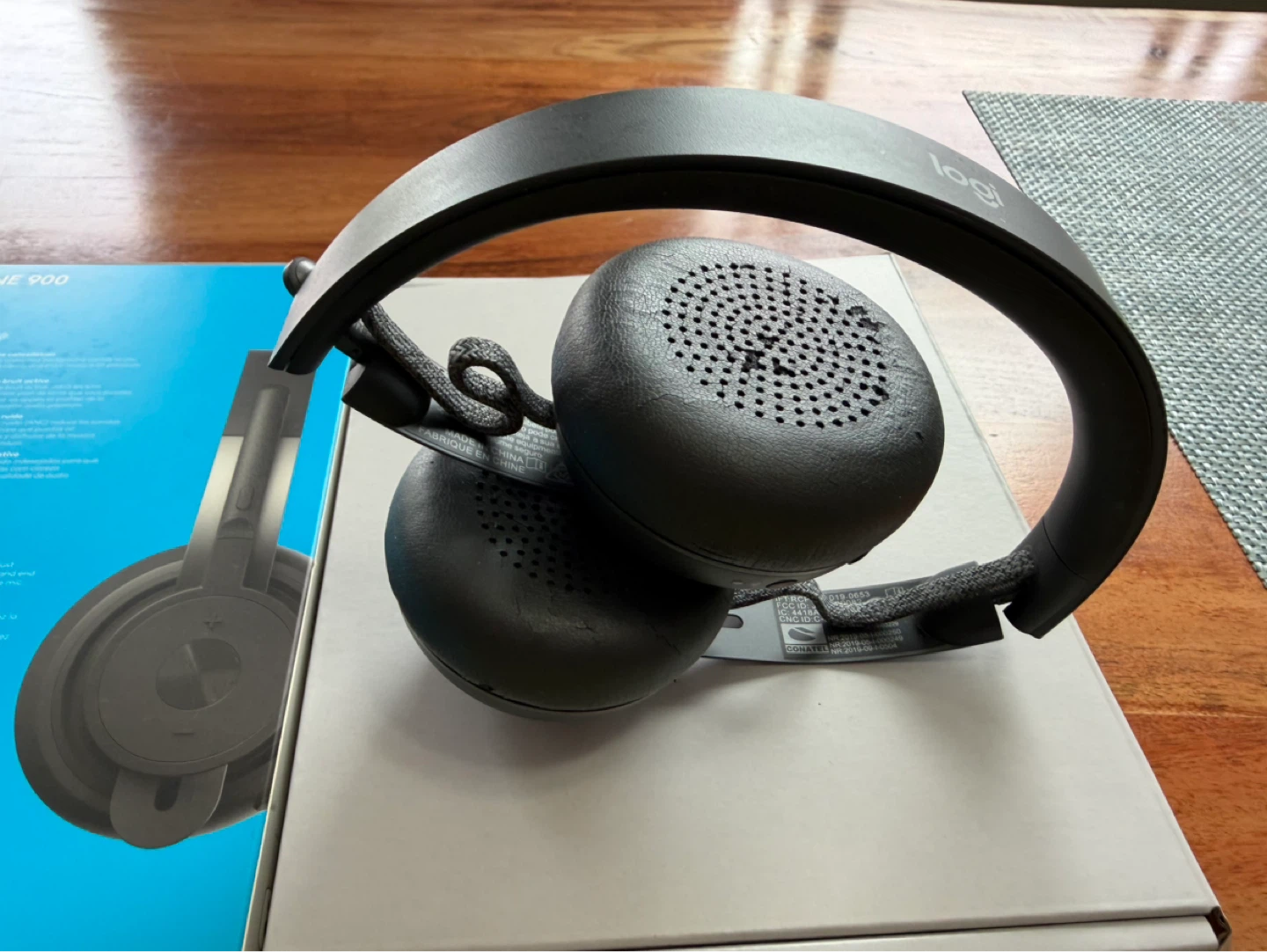 Logitech Zone 900 Wireless Headphones - photo 4