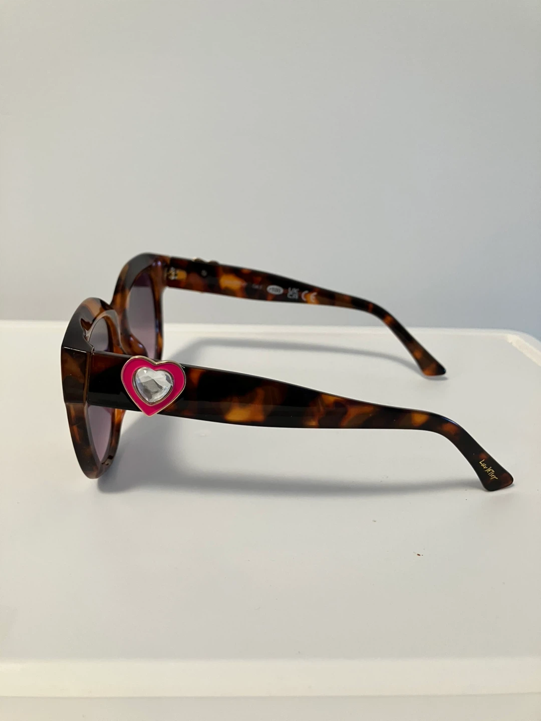 Betsey Johnson Tortoiseshell Heart Sunglasses - photo 2