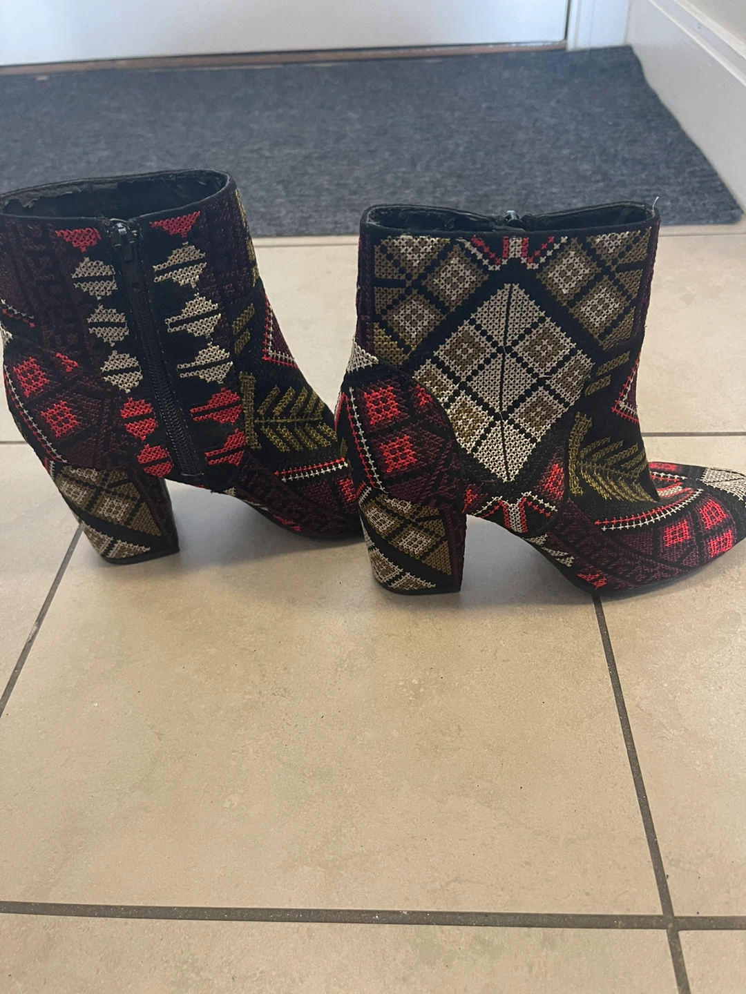 Rampage Women's Embroidered Heeled Ankle Boots - photo 2