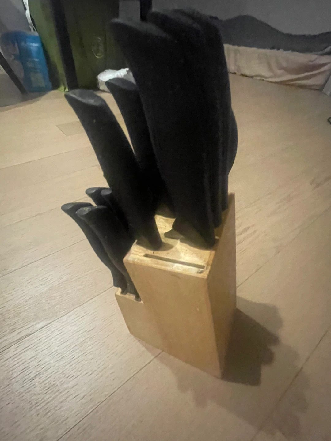 Knife Block Set 14 piece（miss one）