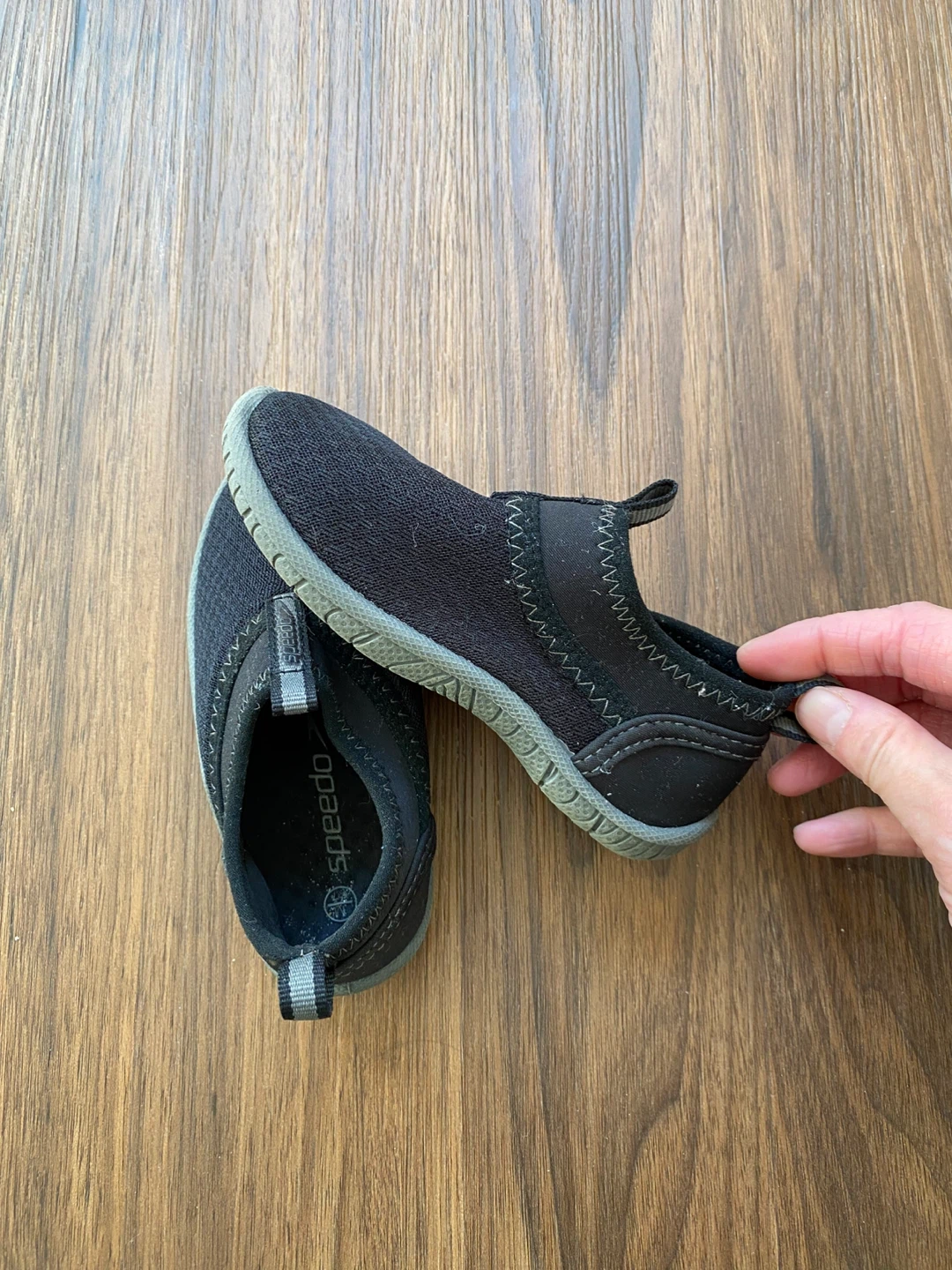 Speedo Toddler Water Shoes - size 6/7 - photo 2