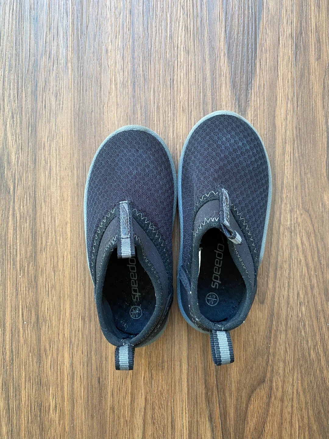 Speedo Toddler Water Shoes - size 6/7