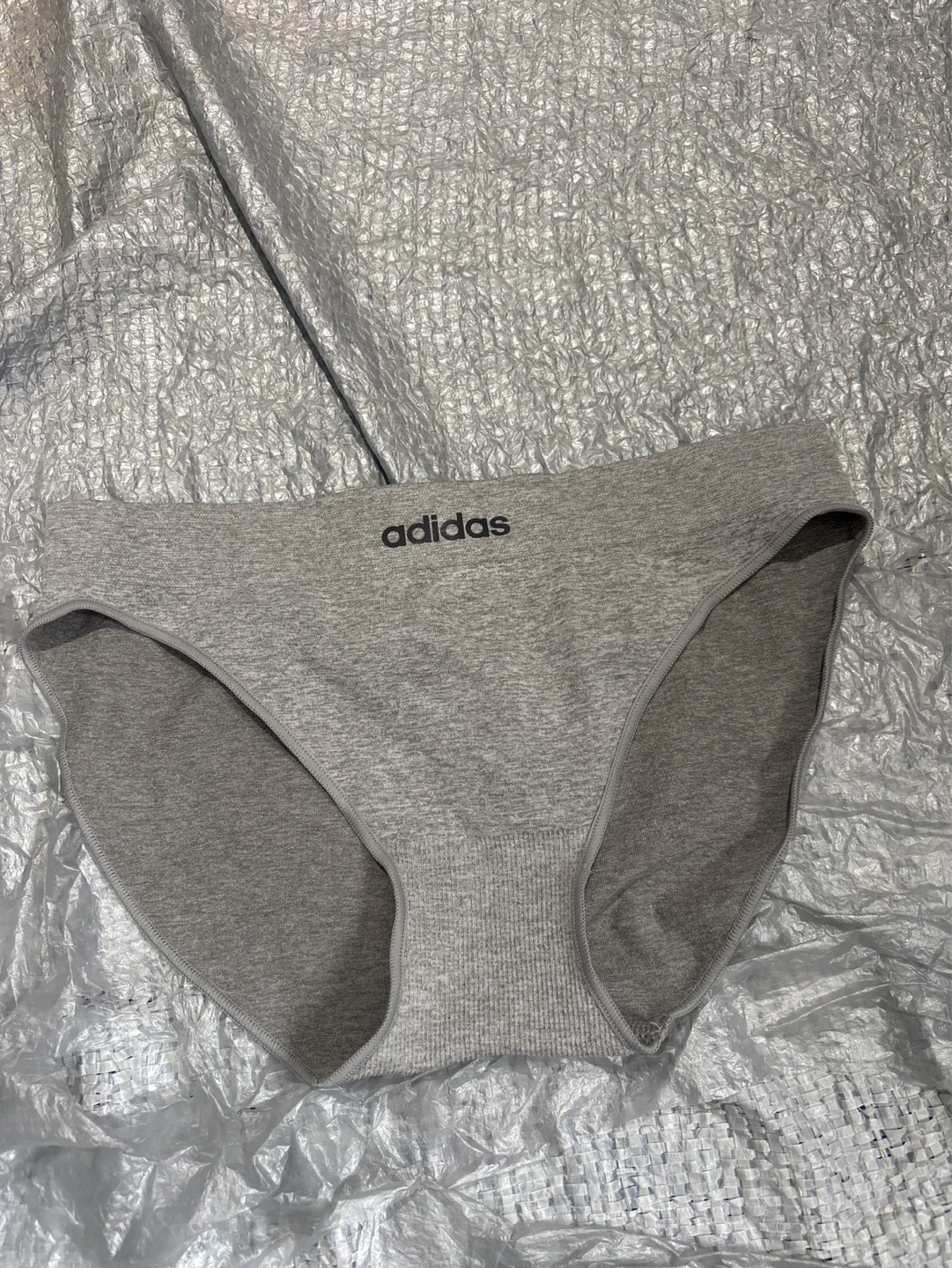 NWOT Adidas ladies Seamless Briefs XS/TP Grey