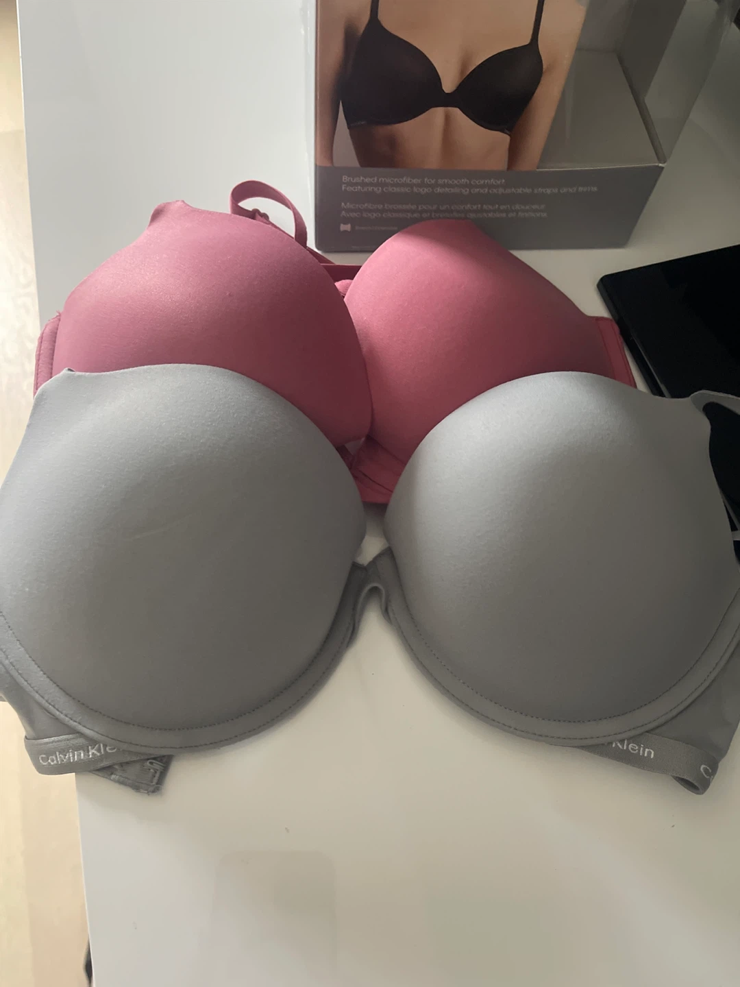 Calvin Klein 2 Pack Push Up Plunge Bras 34B - photo 2