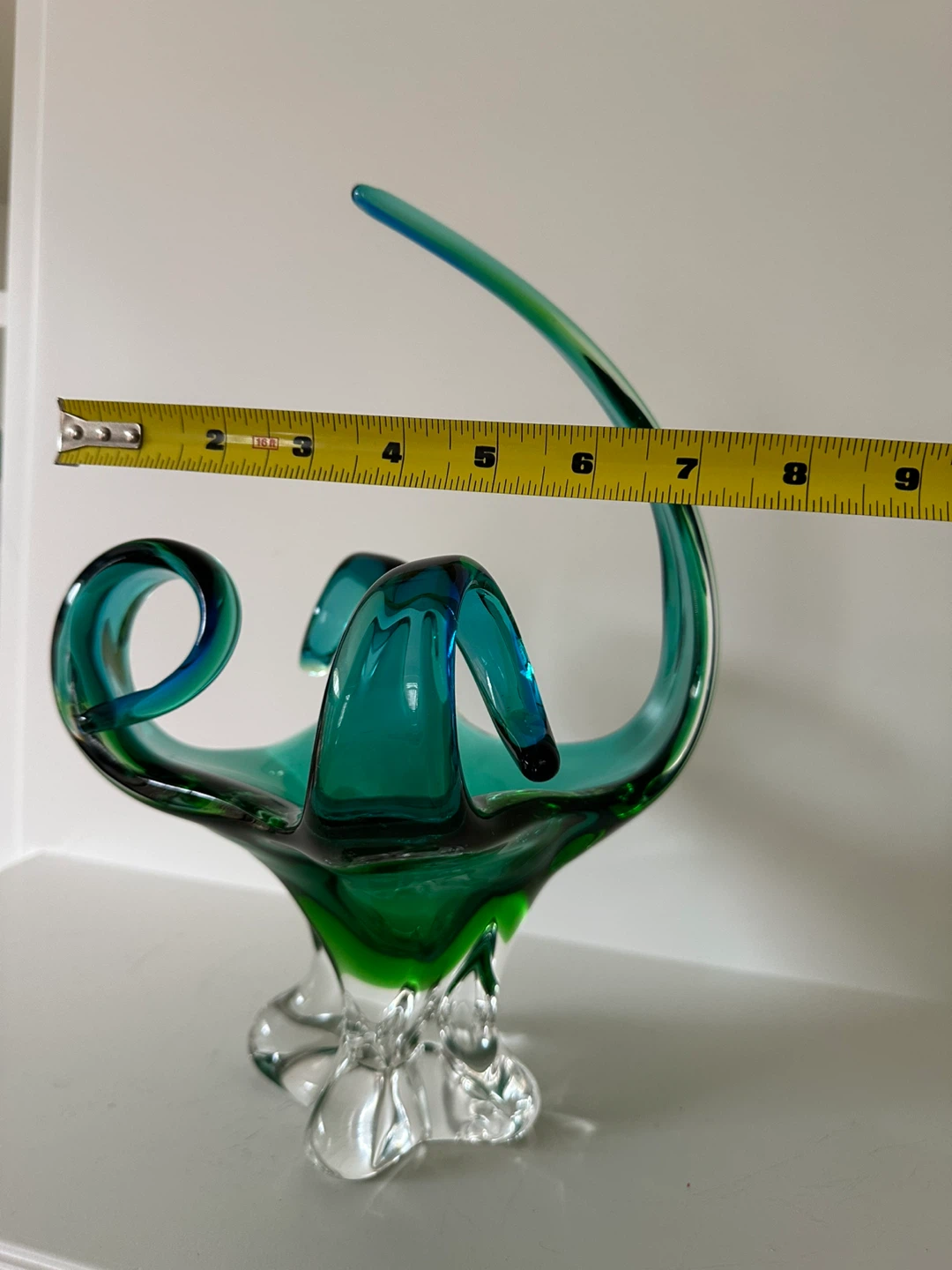CHALET signed ART GLASS  VASE - photo 3