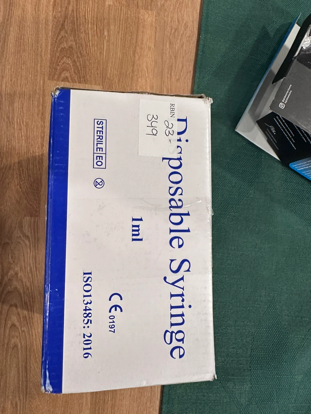 Gesanghua 1ml Disposable Syringes with Needles (100-Pack) - photo 3