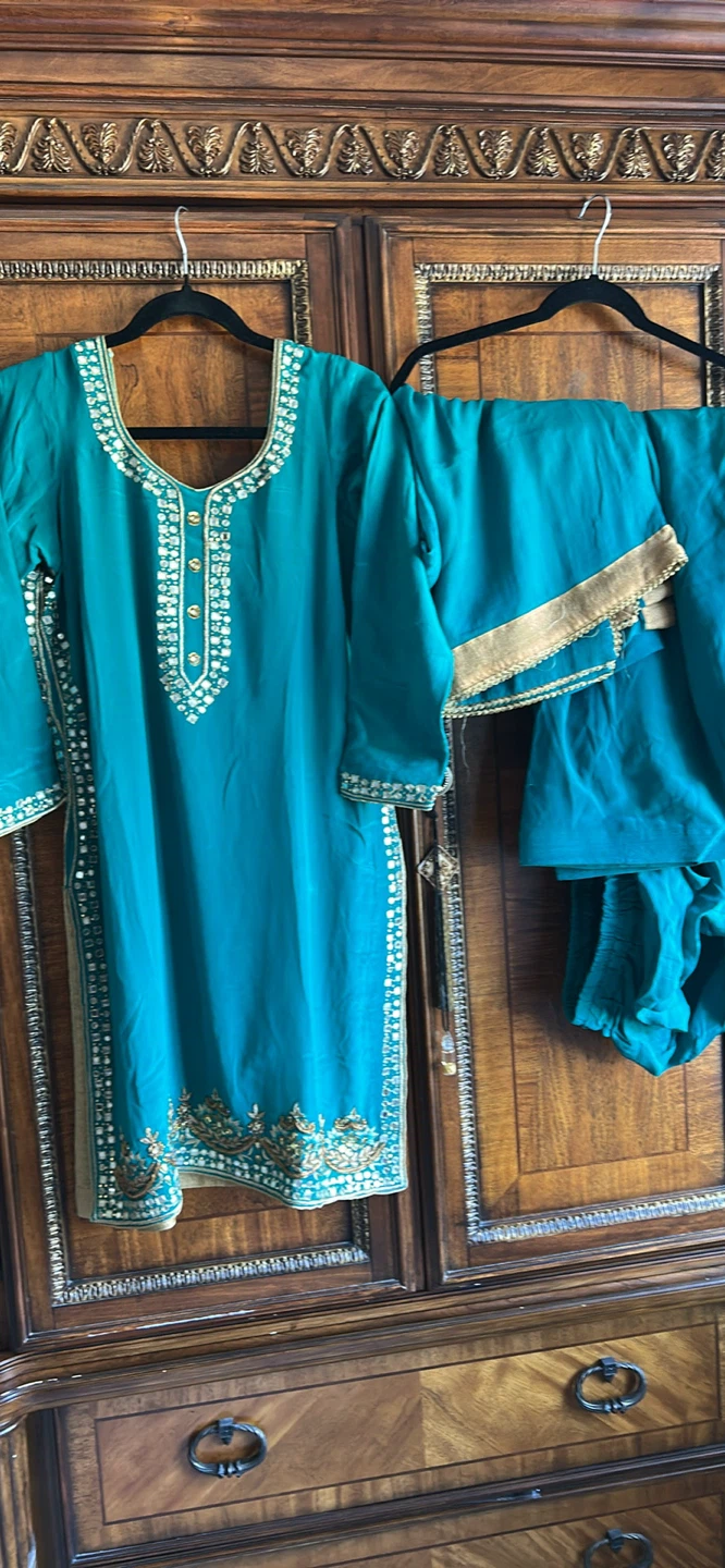Teal Embellished Kurti Set