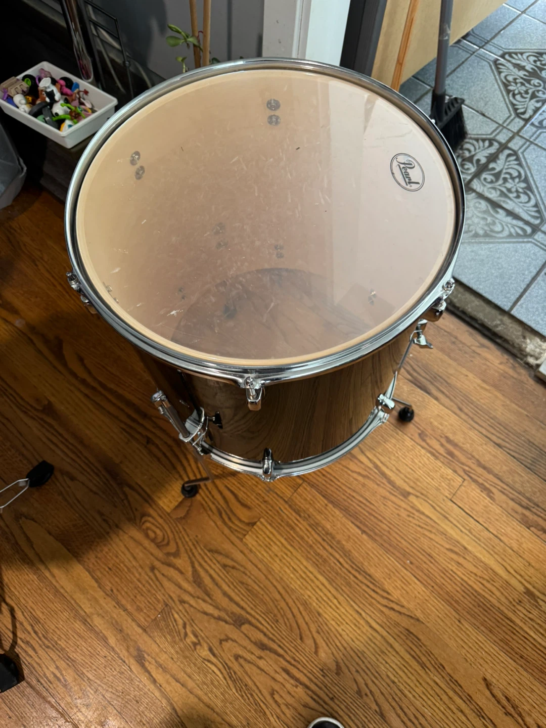 Pearl Forum Series Drum Set