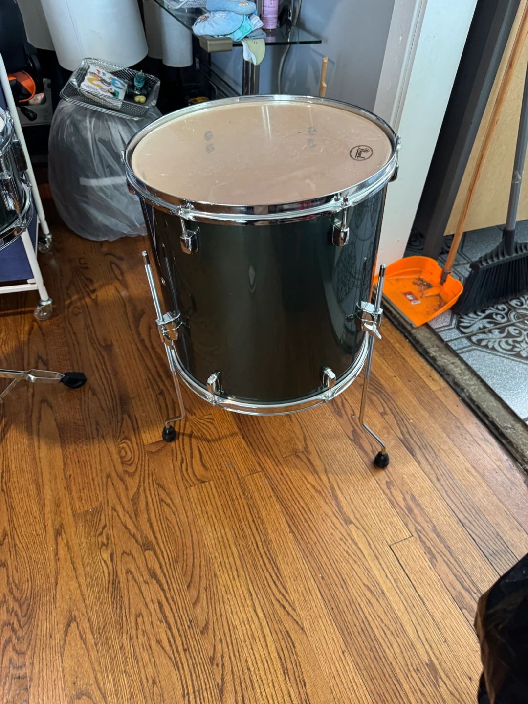 Pearl Forum Series Drum Set - photo 2