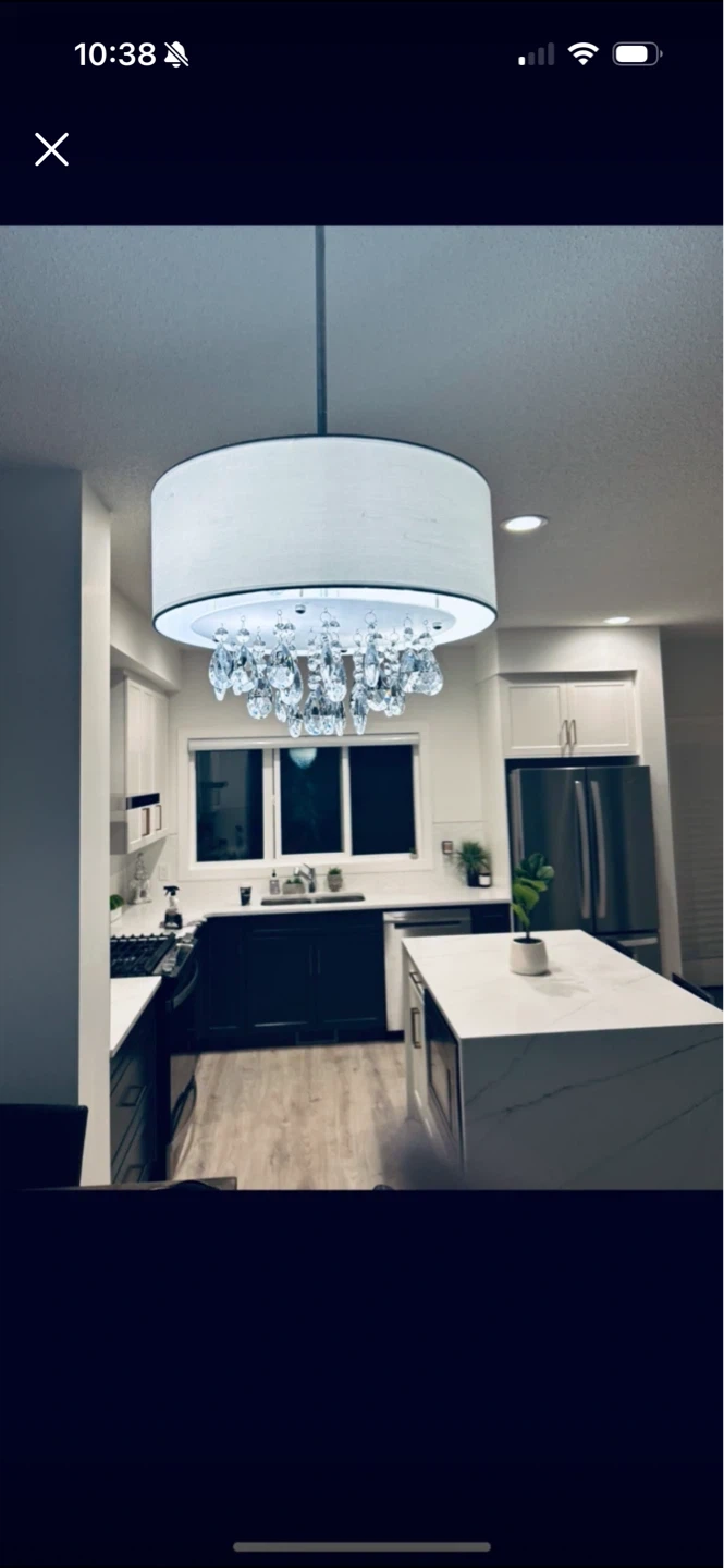 Drum shade chandler with crystals