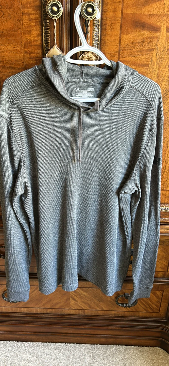 Under Armour Loose Grey Hoodie