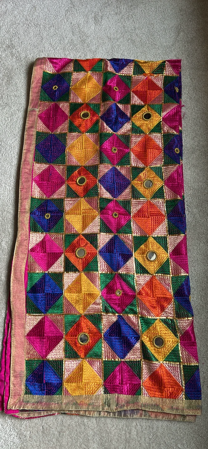 Embroidered Phulkari Dupatta with Mirrors - photo 2