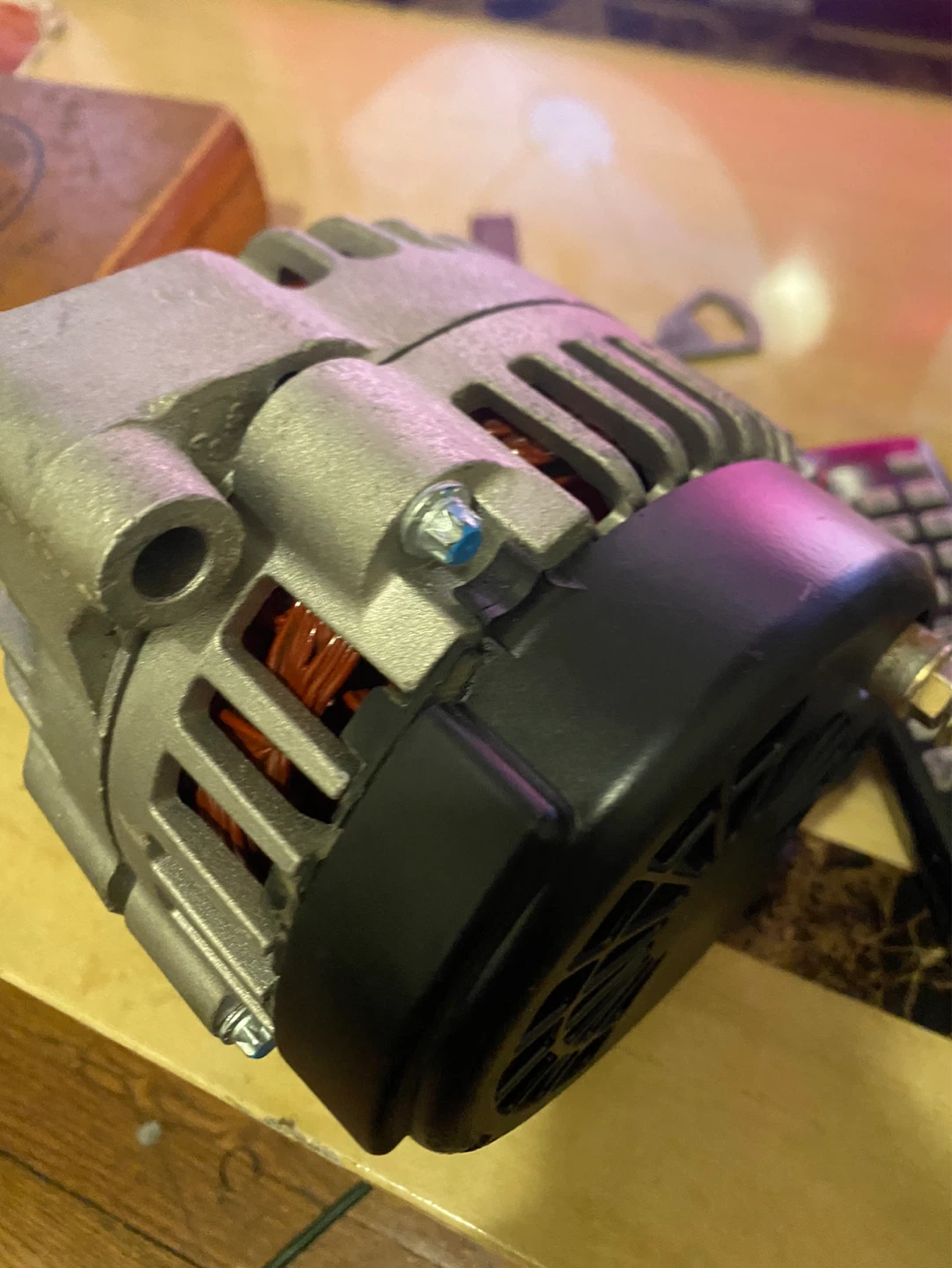 Chevy Tahoe alternator - photo 4