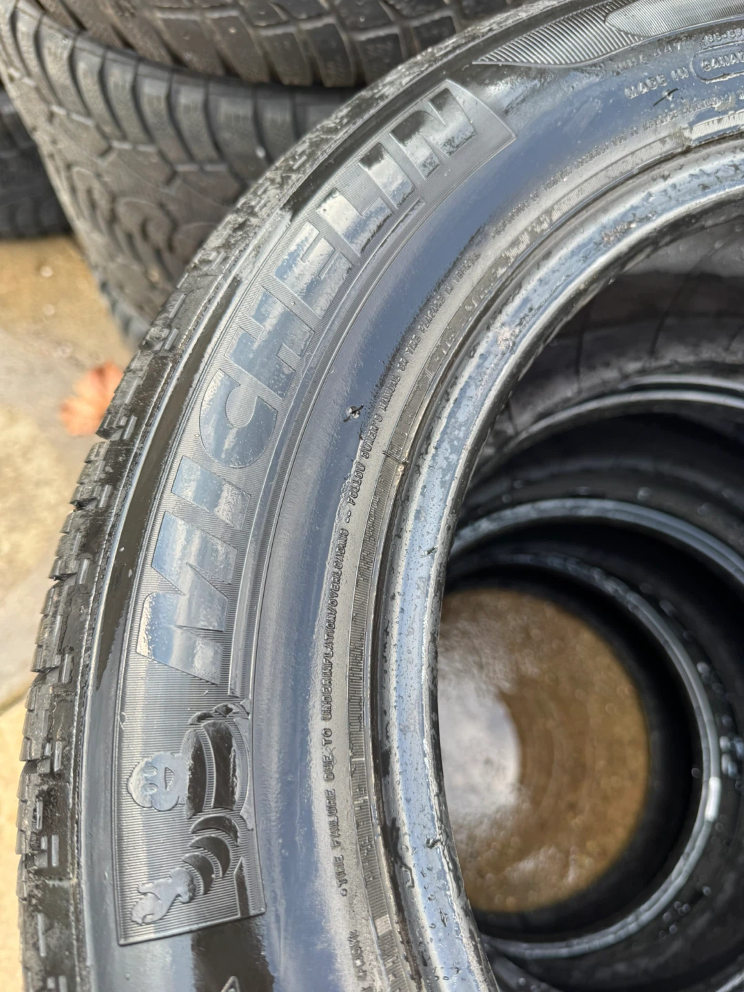 Michelin Primacy MXV4 Tires - 215/60R16 94H - photo 3