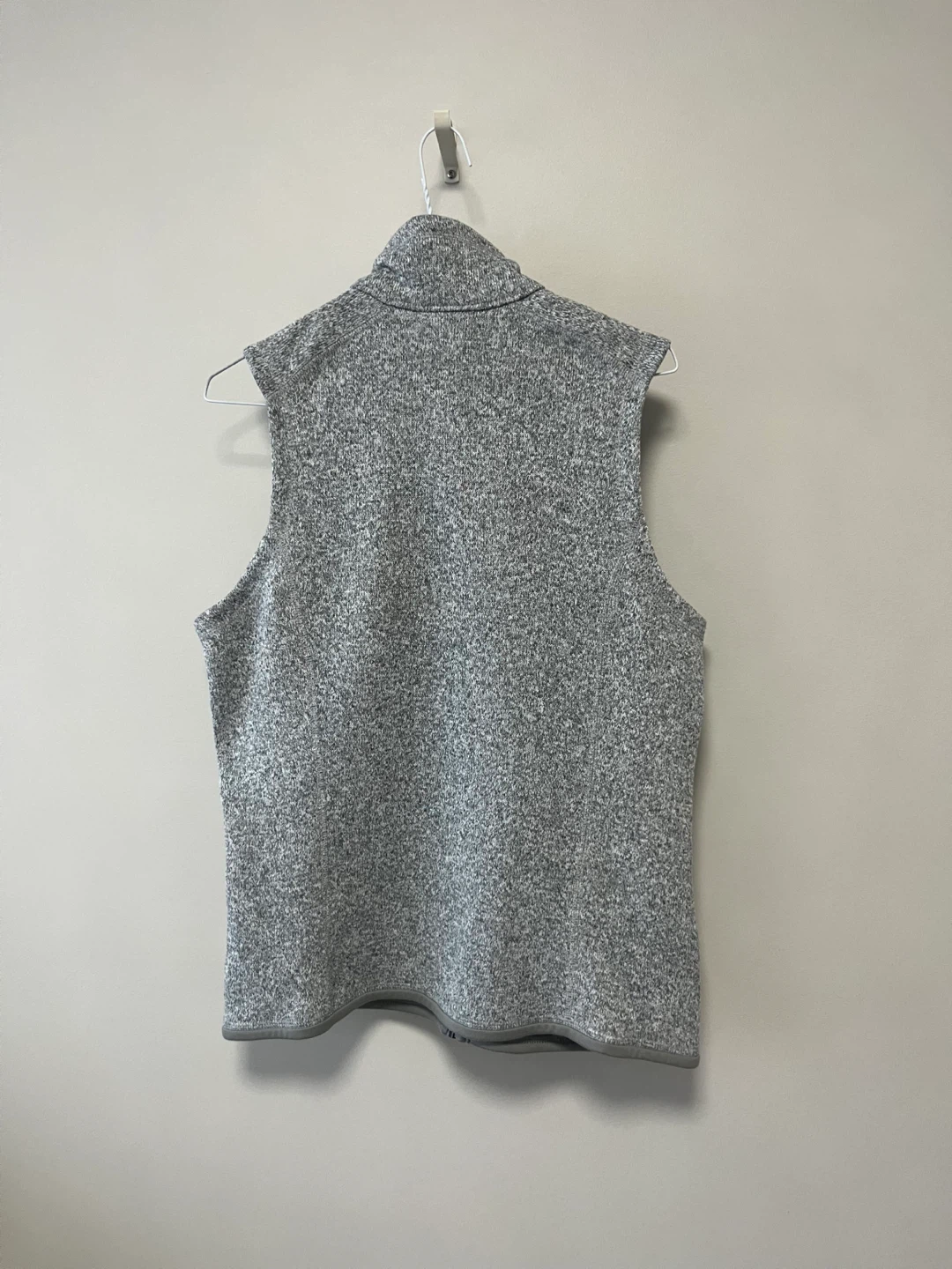 Patagonia Fleece Vest Grey Size M - Great for Layering - photo 2