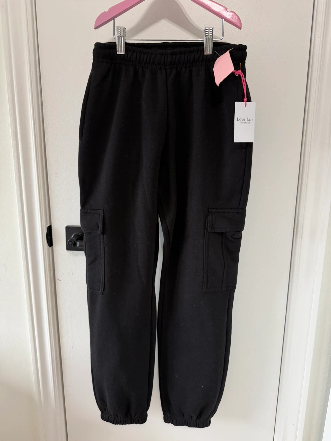 BNWT XL Girls cargo with back pockets joggers