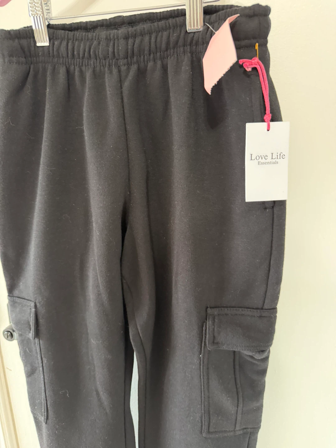 BNWT XL Girls cargo with back pockets joggers - photo 2