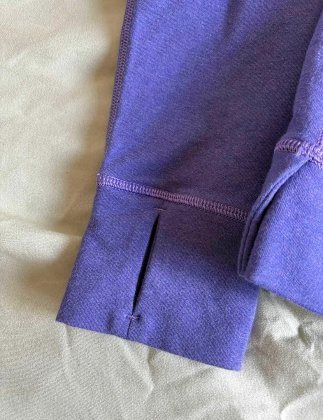 Lululemon Voyage Pullover- Size 6 - photo 3